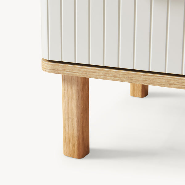 Stolik nocny Ferrersp z 2 szufladami 50x40x40 cm dąb optyka/piaskowy kolor [en.casa]