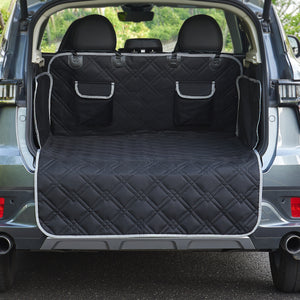 Pokrowiec na samochód Wolverhampton 185 x 171 cm Ochrona bagażnika Czarny [en.casa]