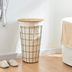 Kosz na pranie Skive z workiem na pranie 40 L metalowy czarny [en.casa]