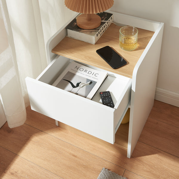 Stolik nocny Kuorshare 55x42x37 cm biały/dąb [en.casa]