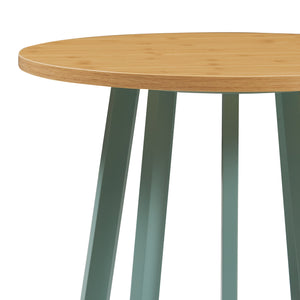 Stolik boczny Lensuu 48xØ48 cm pastelowa zieleń/dąb [en.casa]