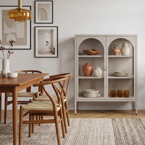 Witryna-komoda Klippestad stal 95x80x35 cm kolor wielbłądzi [en.casa]