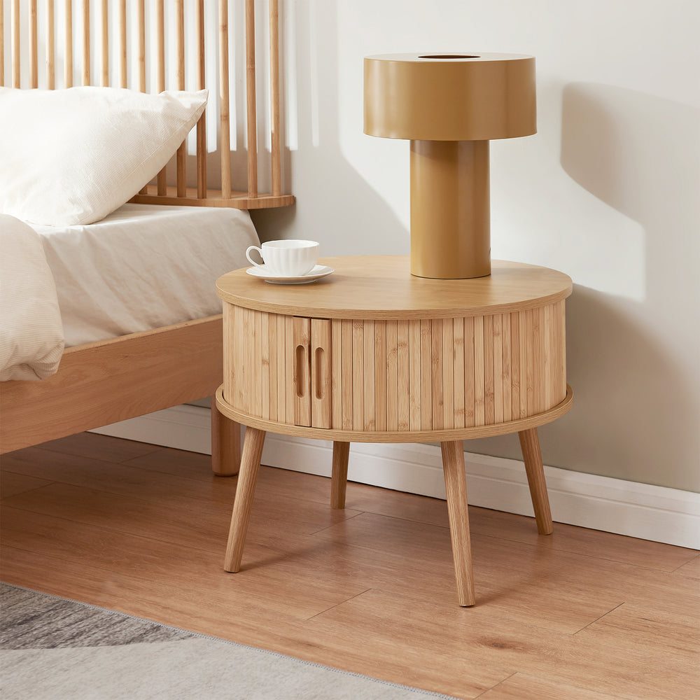 Stolik nocny Nordkapp 45x60 cm bambus [en.casa]