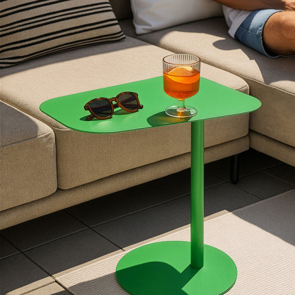 Stolik boczny Nastätten [en.casa]