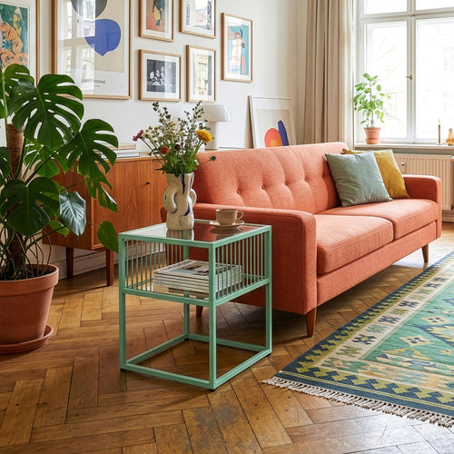 Stolik boczny Tronevn ze szklanym blatem [en.casa]