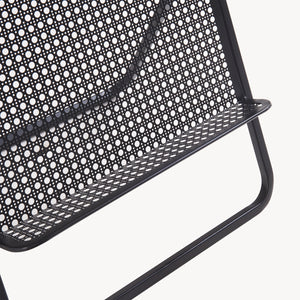 Stolik boczny ze stojakiem na gazety Jäller [en.casa]