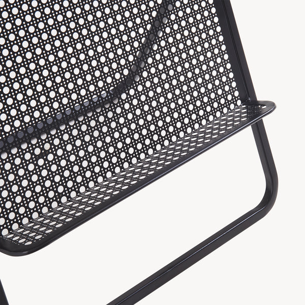 Stolik boczny ze stojakiem na gazety Jäller [en.casa]