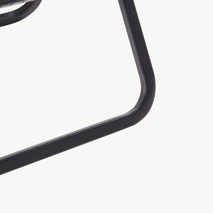 Stolik boczny ze stojakiem na gazety Jäller [en.casa]