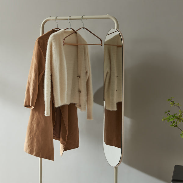 Wieszak na ubrania Vamn z lustrem 167x80x35 cm [en.casa]