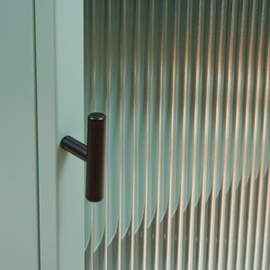 Szafka wisząca Zundert z ryflowanymi drzwiami szklanymi 60x35x15 cm stal [en.casa]