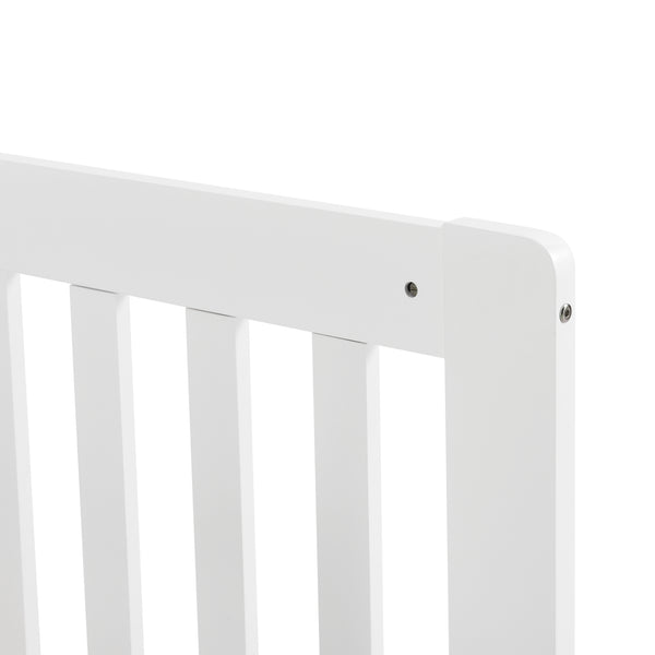 Łóżeczko dziecięce Selfoss w różnych kolorach i rozmiarach [en.casa]