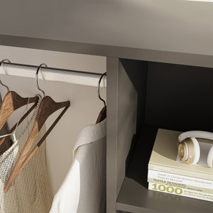 Szafa Nesbyen [en.casa]