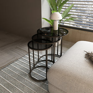 Zestaw 3 stolików Kyyjärvi w różnych kolorach. kolory [en.casa]