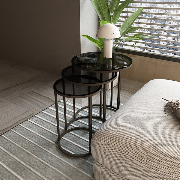 Zestaw 3 stolików Kyyjärvi w różnych kolorach. kolory [en.casa]