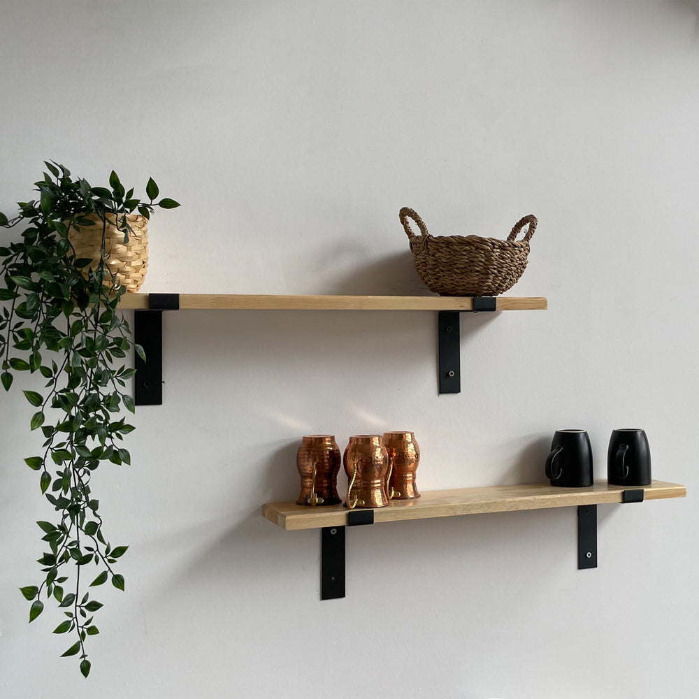 Półka ścienna Løgstør w zestawie 2 sztuk w różnych kolorach. kolory [en.casa]